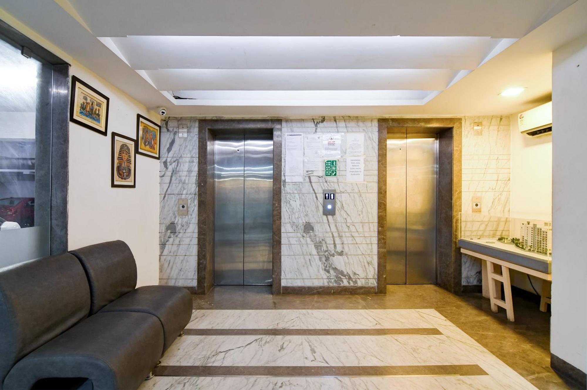 Hotel Urban Asia Kolkata Exterior photo