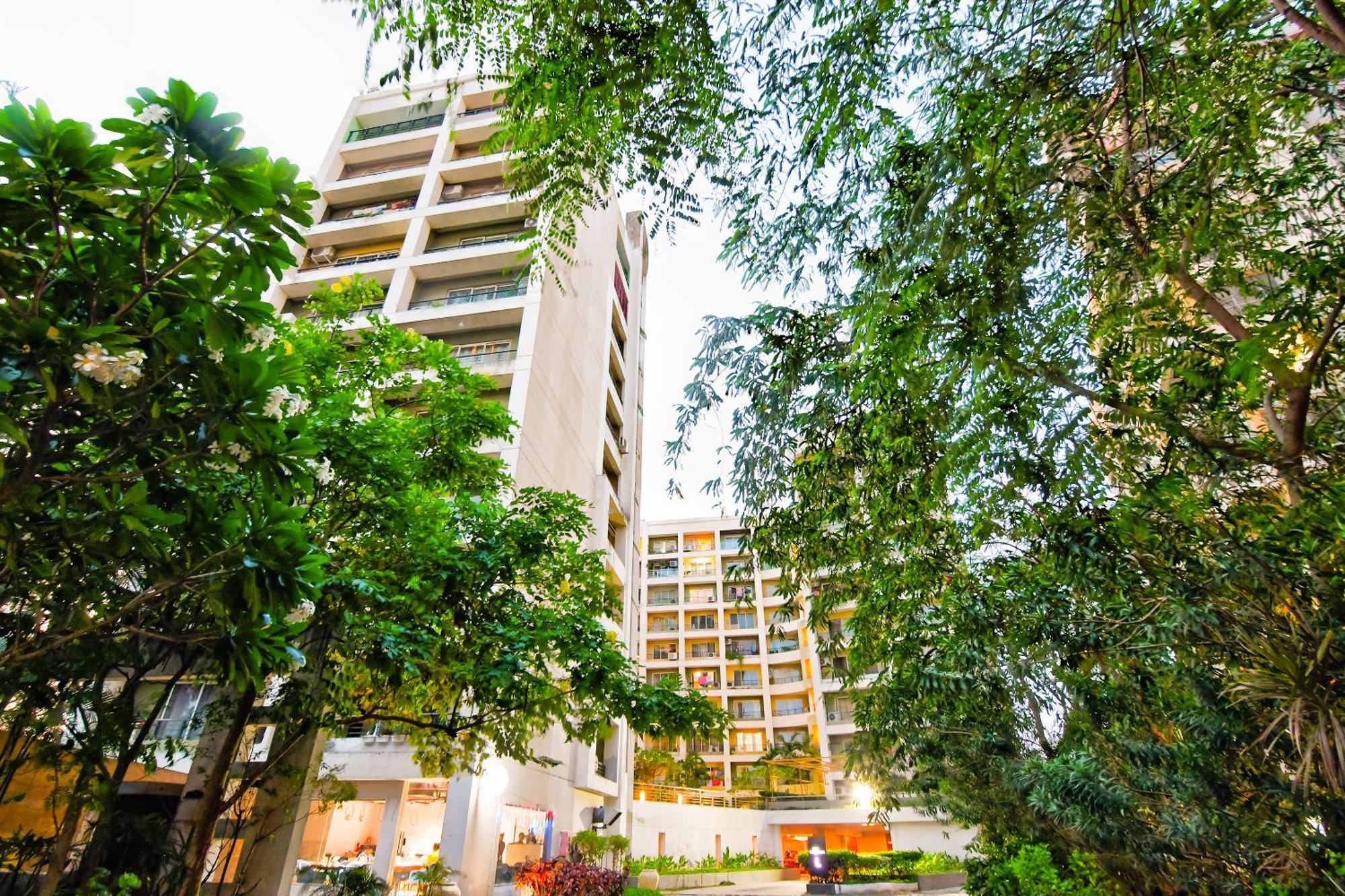 Hotel Urban Asia Kolkata Exterior photo